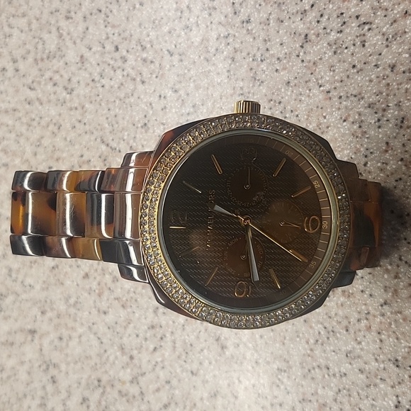 Michael Kors Watch BOYFRIEND Gold and Tortoise Shell Acrylic Ladies MK5086 - Picture 1 of 5